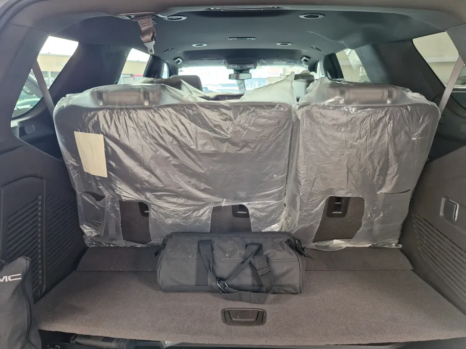 2023 جي إم سي  Yukon SLE