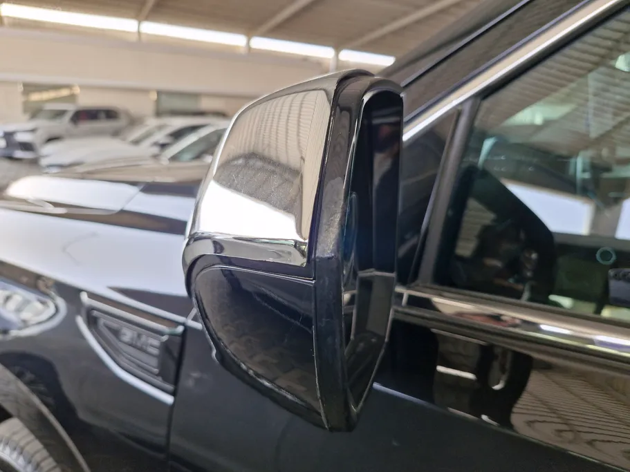 2023 جي إم سي  Yukon SLE