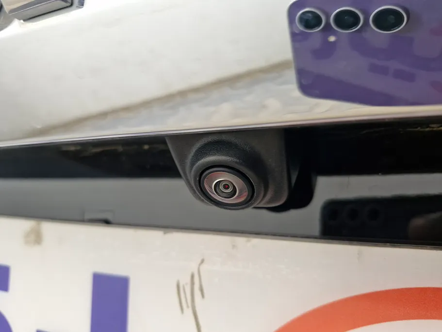 2023 جي إم سي  Yukon SLE