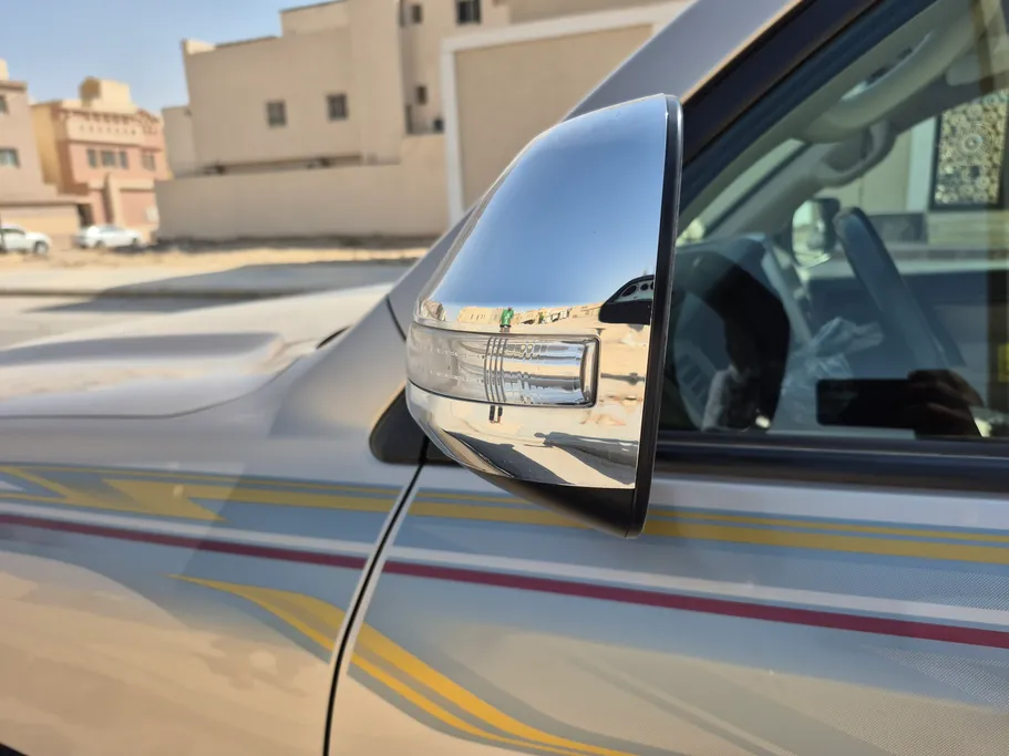 تويوتا لاندكروزر GXR 2020 