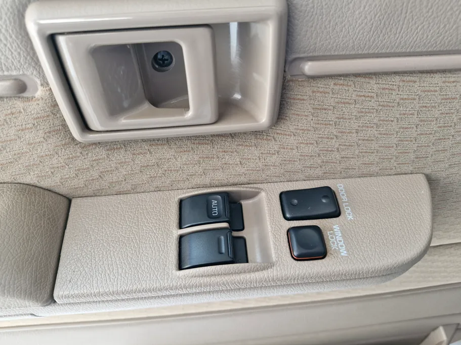 2024 Toyota LAND CRUISER 70 LX