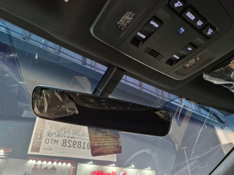 تويوتا كامري E Plus HEV 2025 