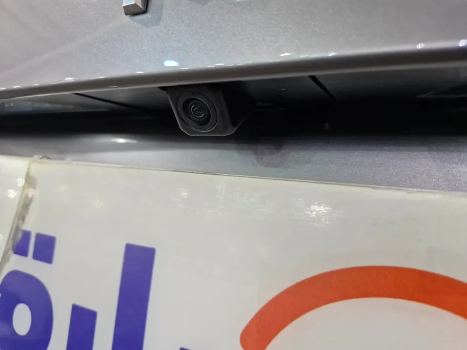 تويوتا كامري E Plus HEV 2025 