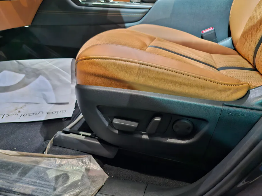 2025 Mazda CX60 High Plus 