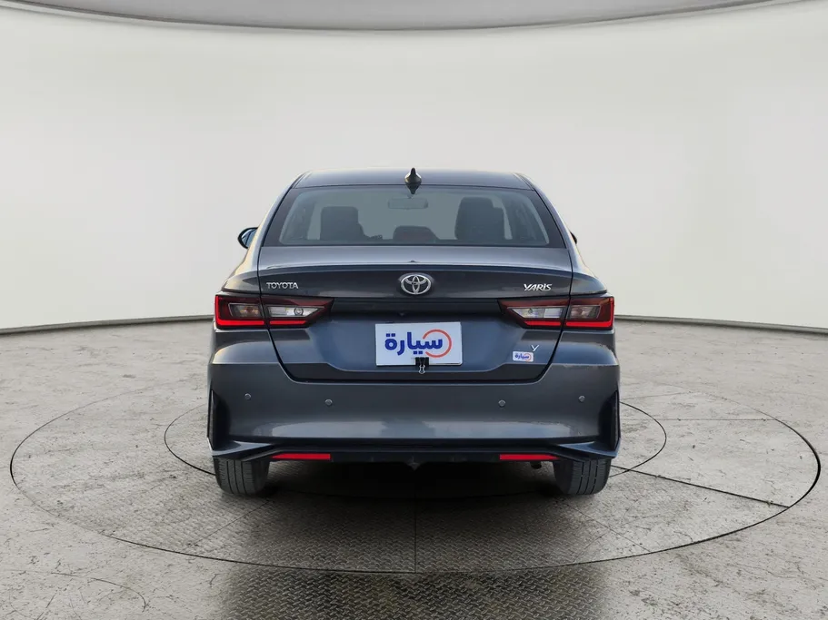 2024 Toyota Yaris  Y