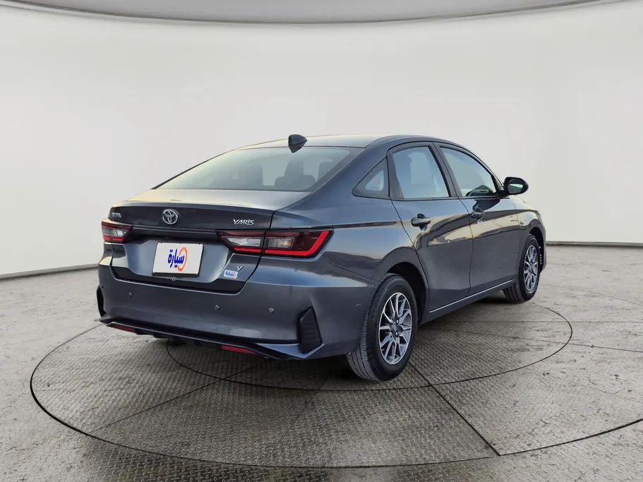 2024 Toyota Yaris  Y