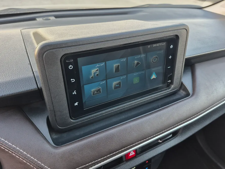 2024 Toyota Yaris  Y