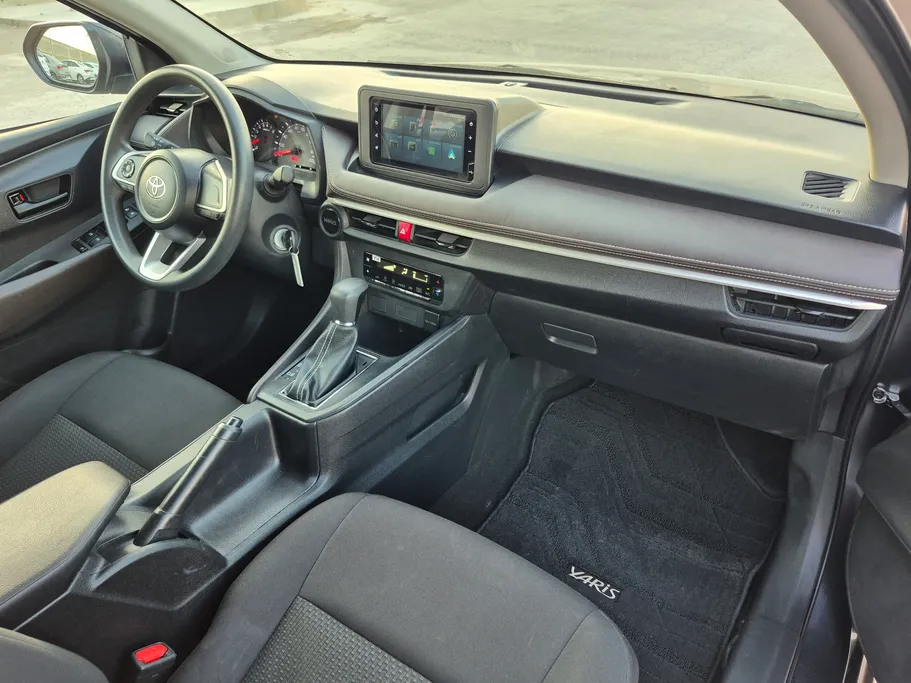 2024 Toyota Yaris  Y