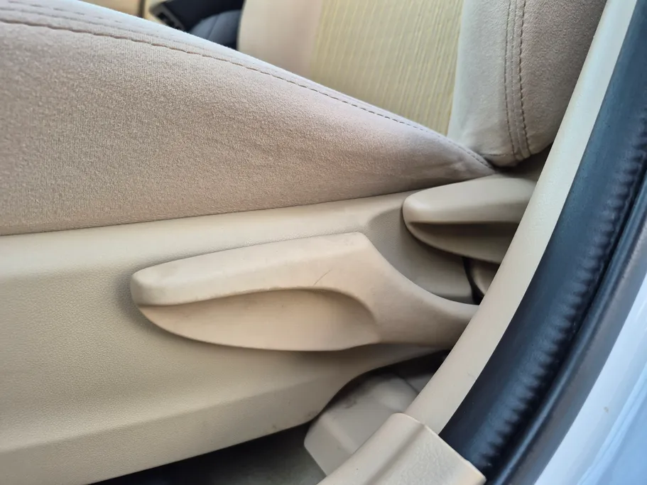 تويوتا يارس Y 2021 