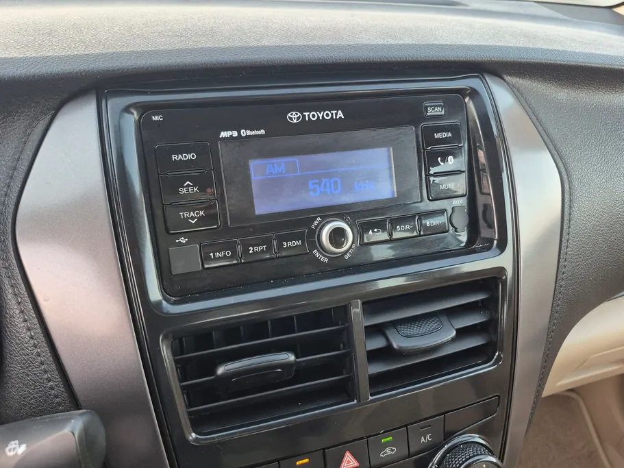 تويوتا يارس Y 2021 