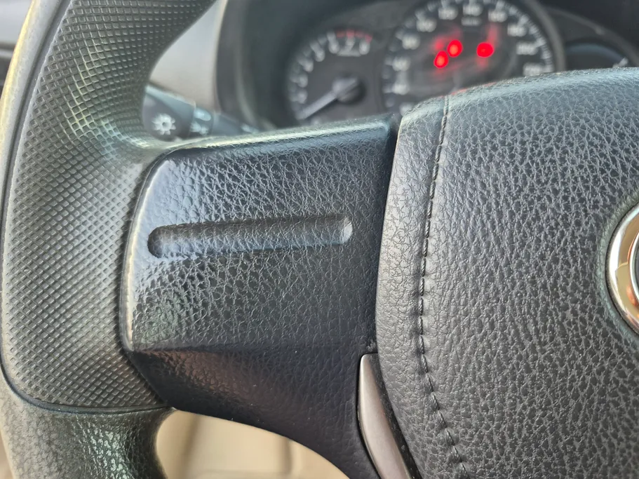 تويوتا يارس Y 2021 