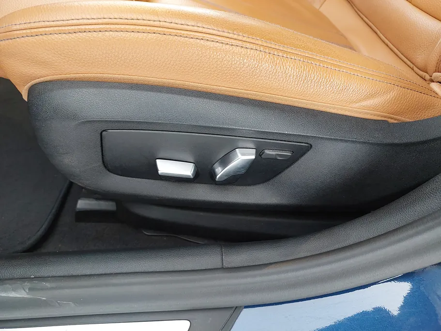 بي ام دبليو الفئة الخامسة 520i 2023