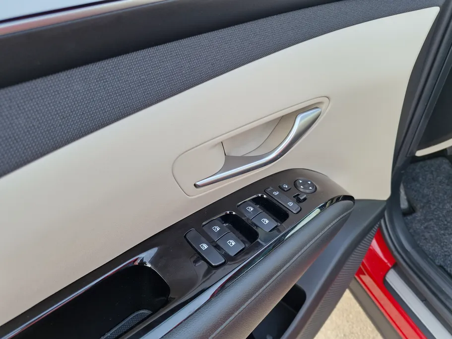 2024 Hyundai Tucson Premium 