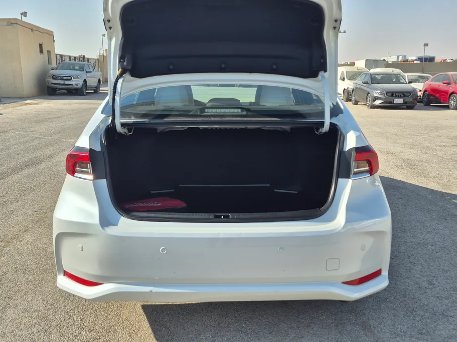 تويوتا كورولا XLI 2022 