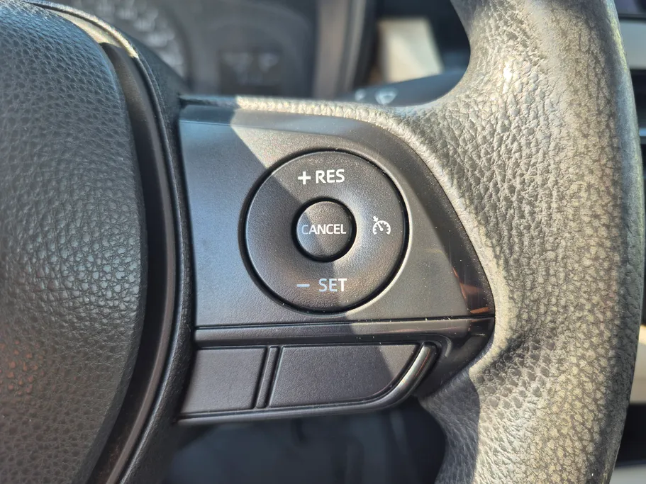 تويوتا كورولا XLI 2022 