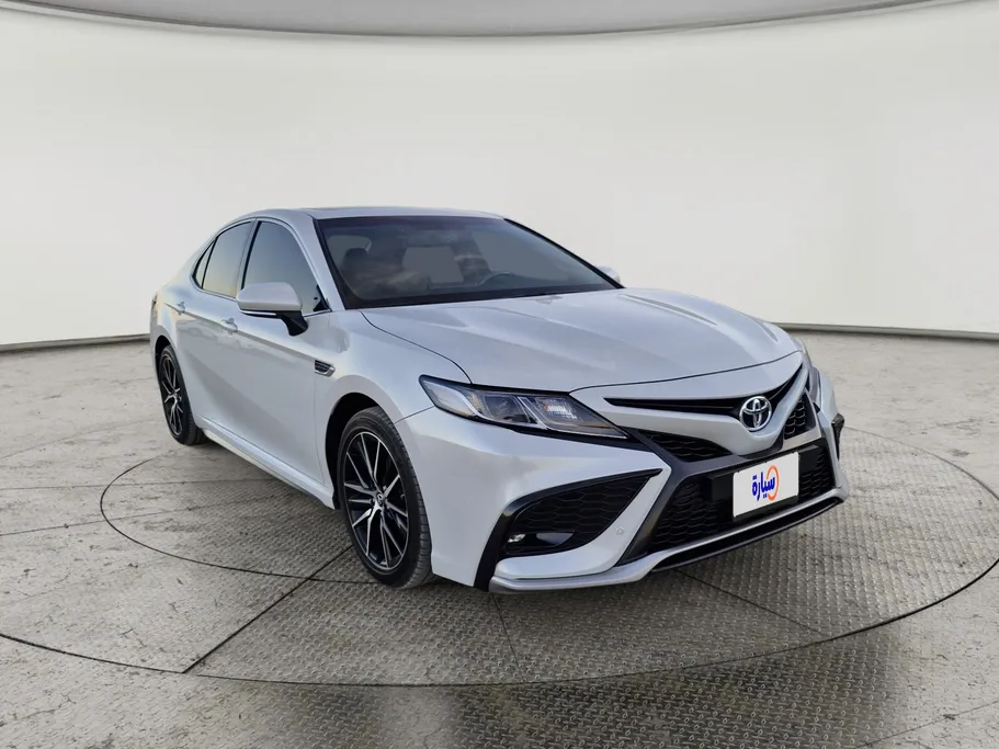 تويوتا كامري SE 2024 