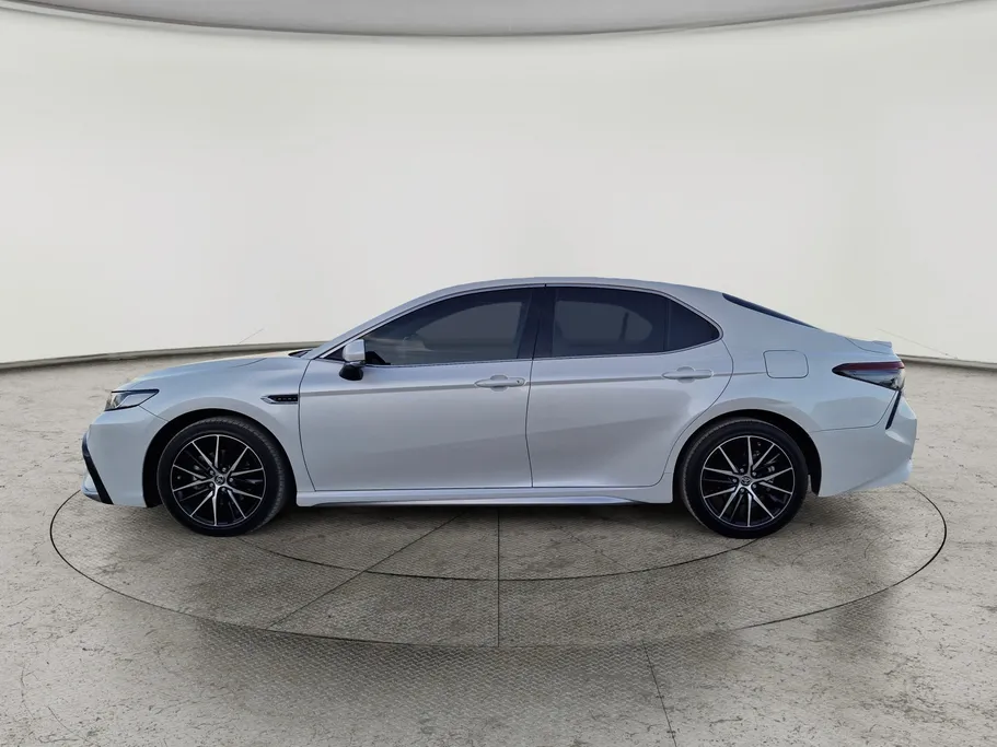 2024 Toyota Camry  SE 