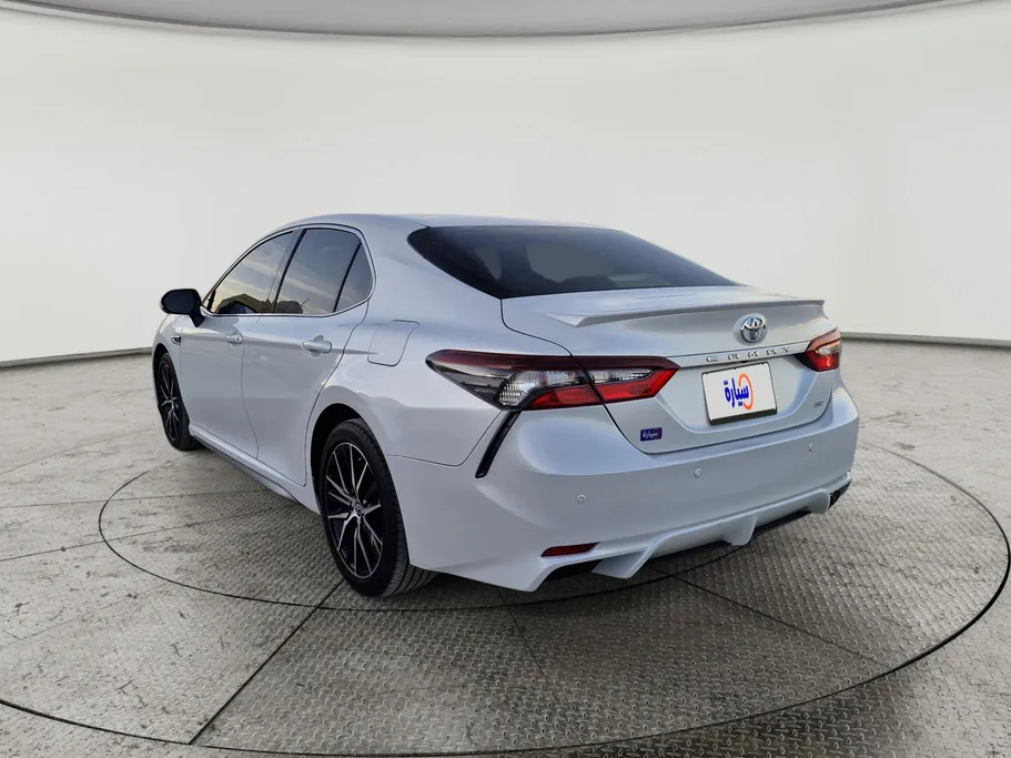 2024 Toyota Camry  SE 