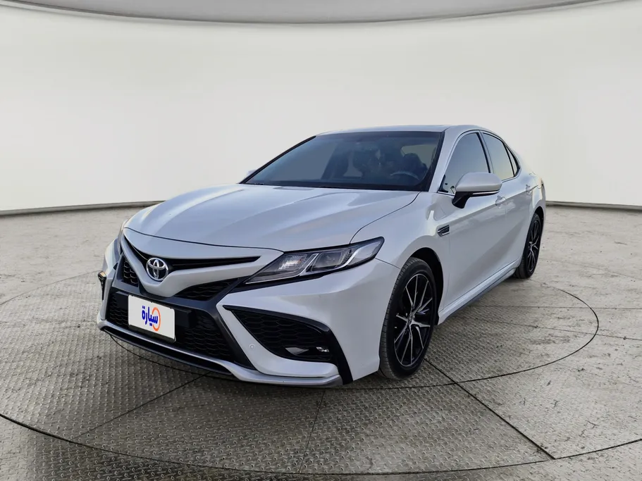 2024 Toyota Camry  SE 