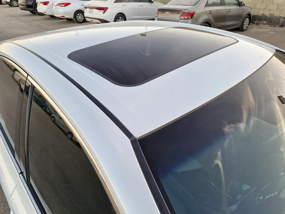 تويوتا كامري SE 2024 