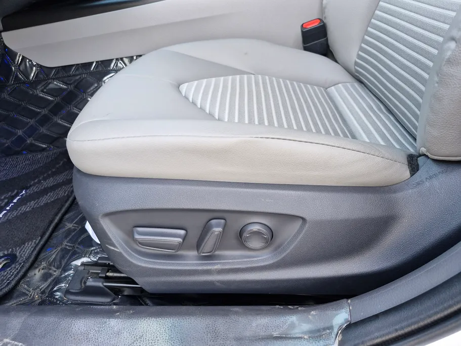 تويوتا كامري SE 2024 