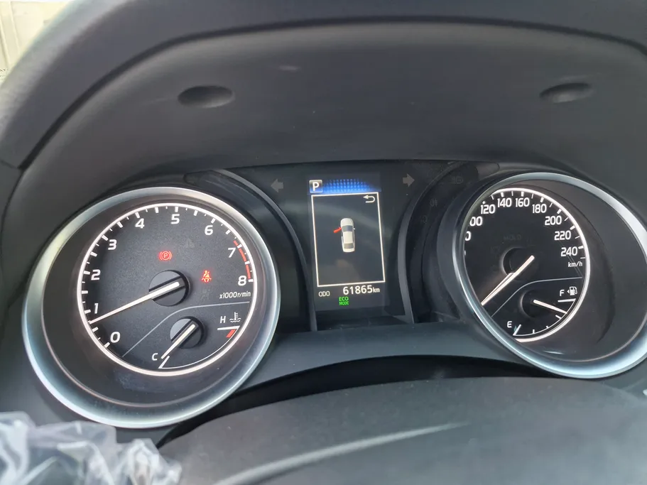 تويوتا كامري SE 2024 