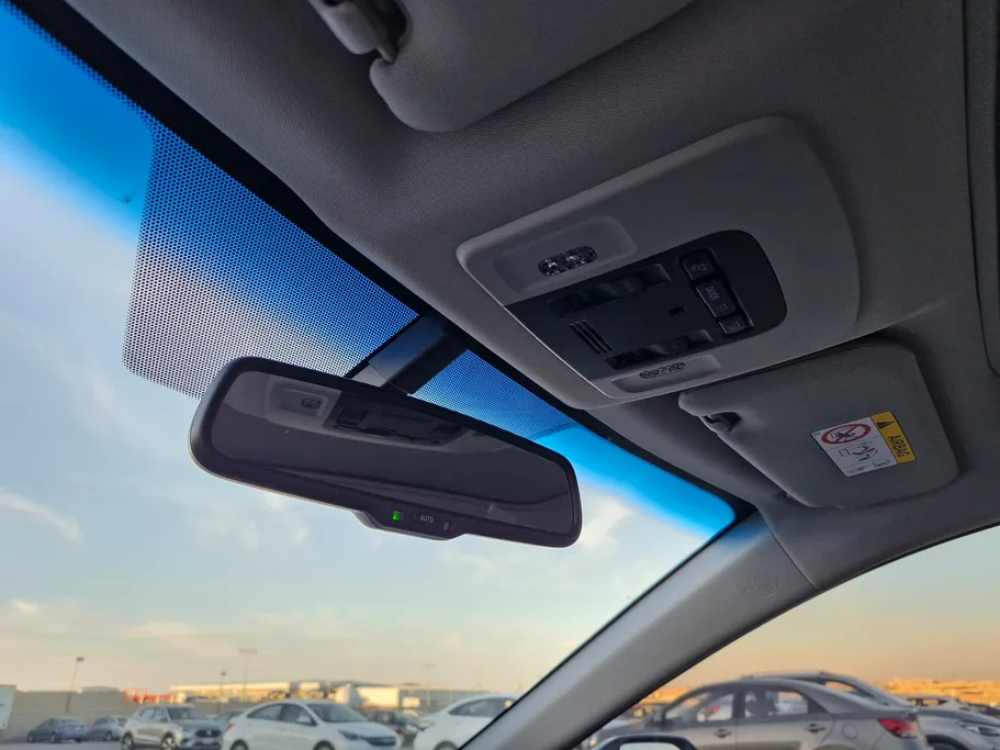 تويوتا كامري SE 2024 