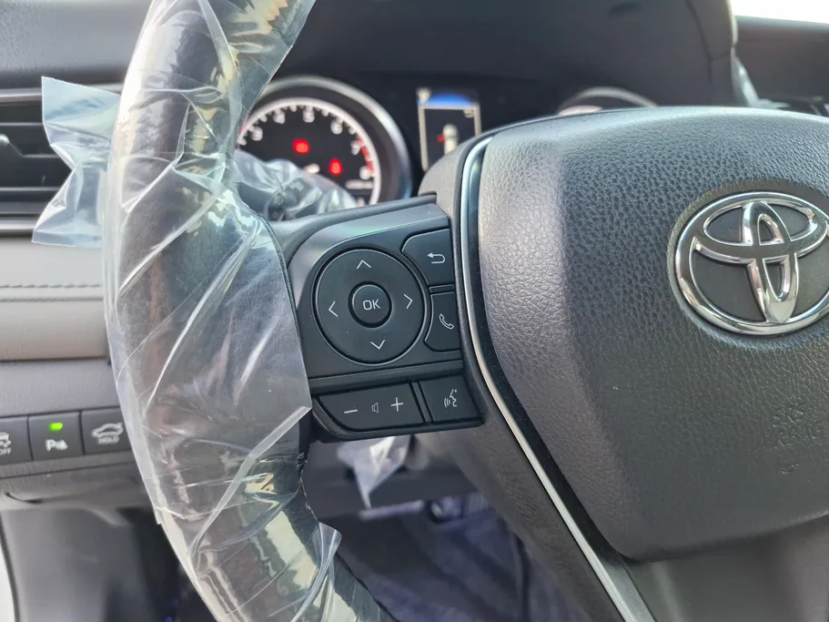 تويوتا كامري SE 2024 