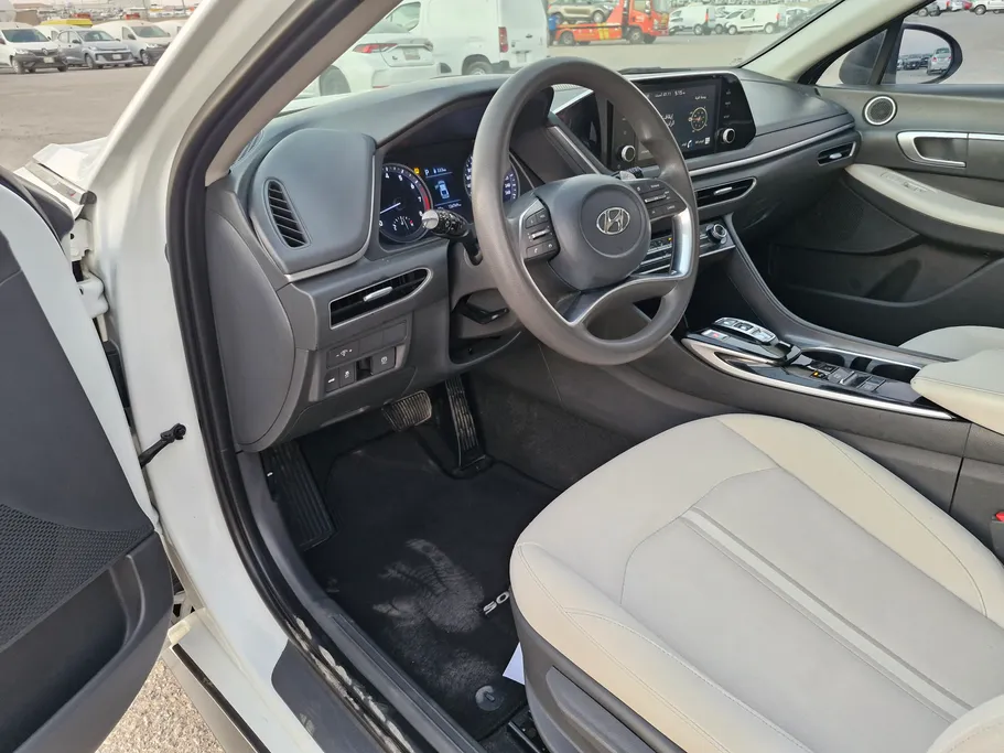 2022 Hyundai Sonata Smart 