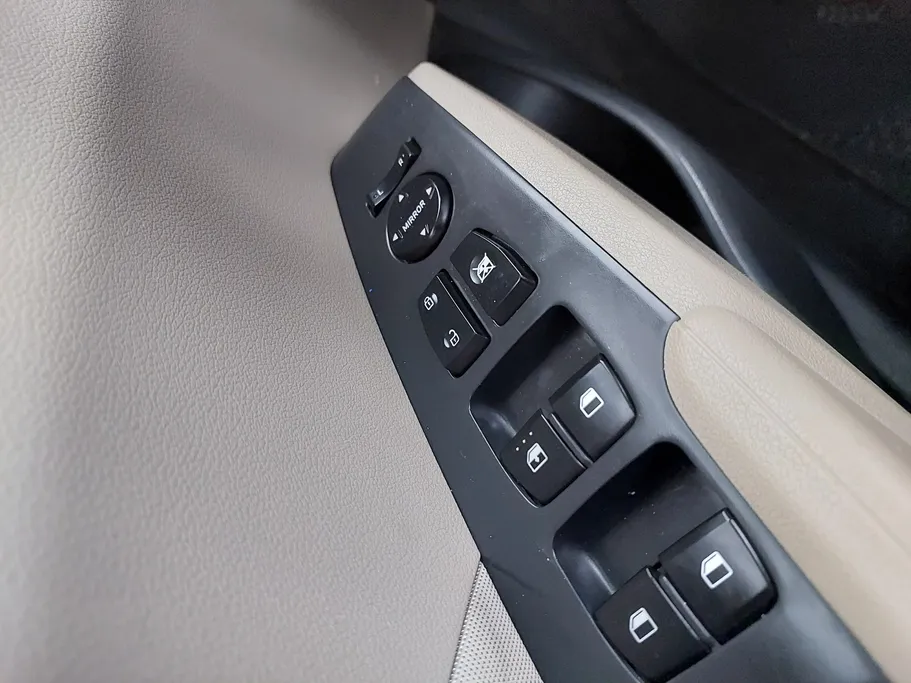 2023 Hyundai Accent Smart 