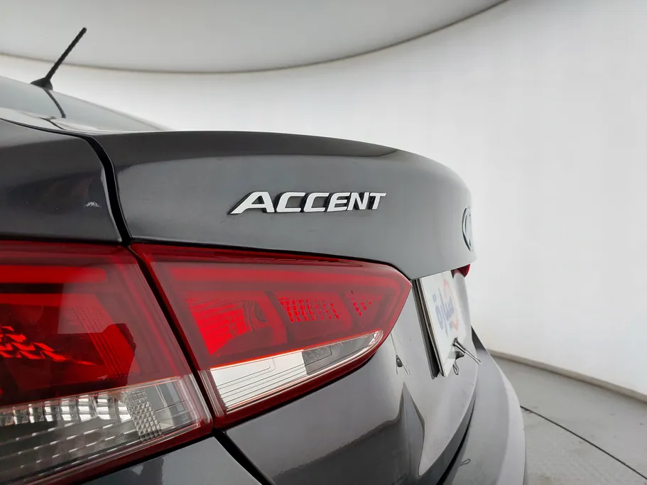 2023 Hyundai Accent Smart 