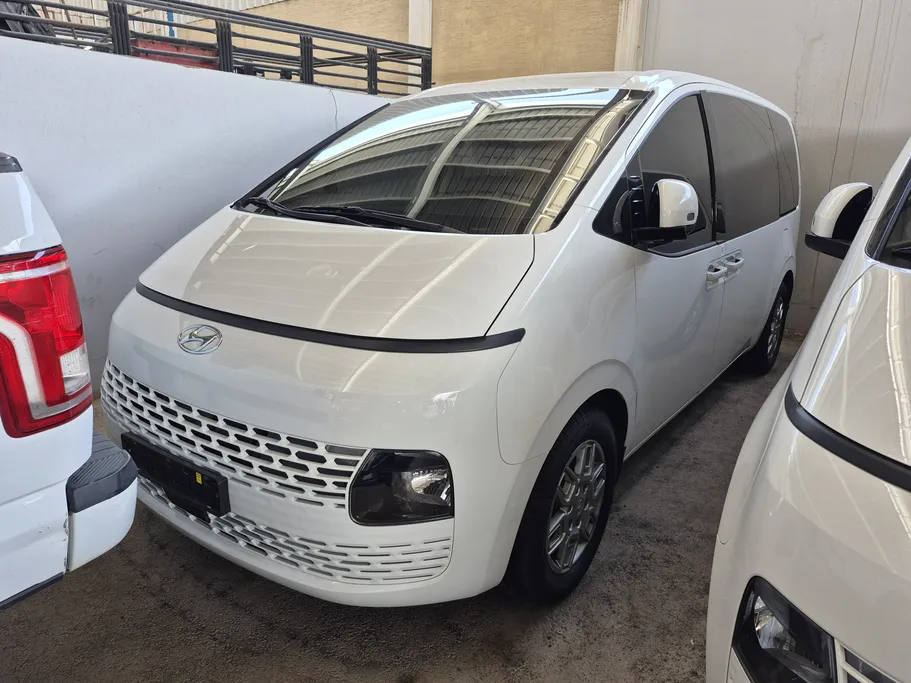 2023 Hyundai Staria Smart 11 ST 