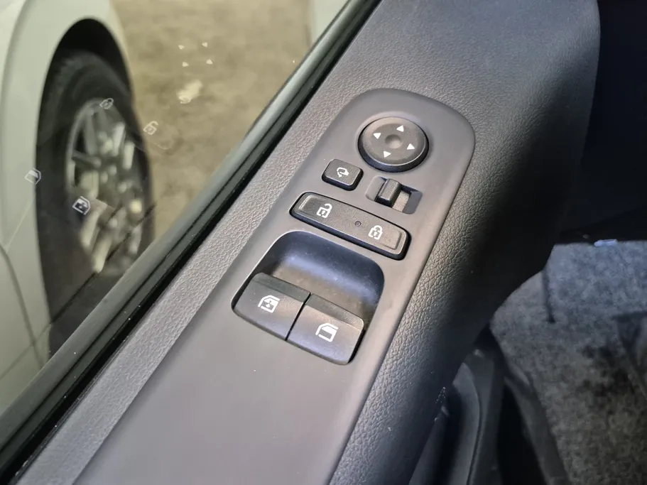 2023 Hyundai Staria Smart 11 ST 