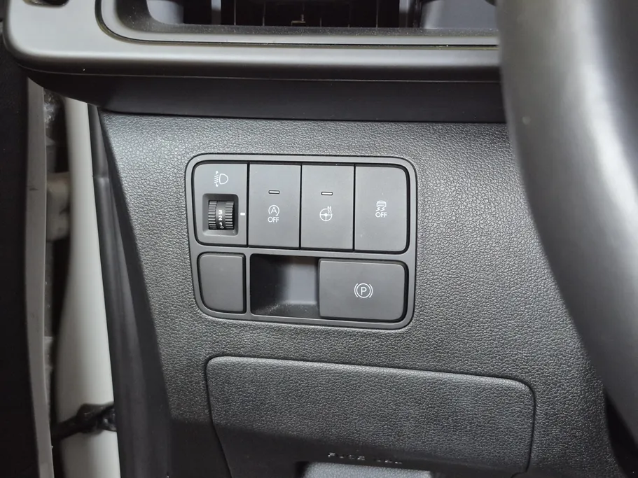 2023 Hyundai Staria Smart 11 ST 