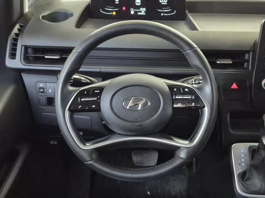 هيونداي ستاريا سمارت 11 مقاعد 2022 