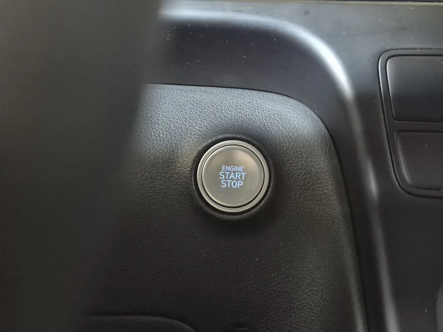 هيونداي ستاريا سمارت 11 مقاعد 2022 