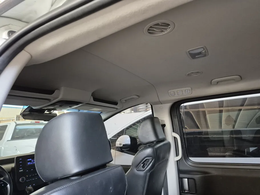 هيونداي ستاريا سمارت 11 مقاعد 2022 