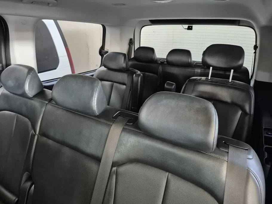 هيونداي ستاريا سمارت 11 مقاعد 2022 