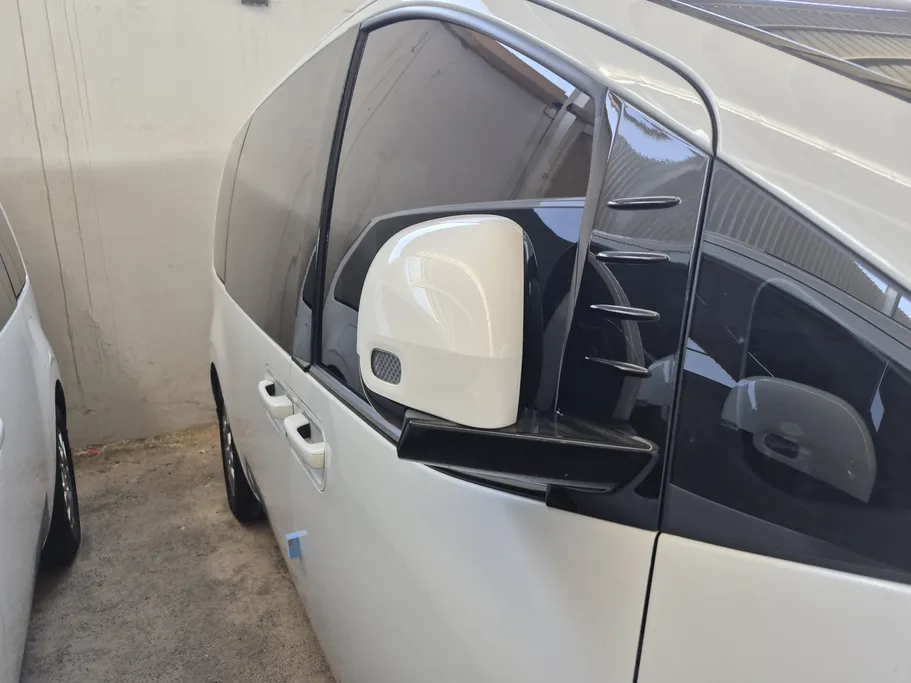 هيونداي ستاريا سمارت 11 مقاعد 2022 