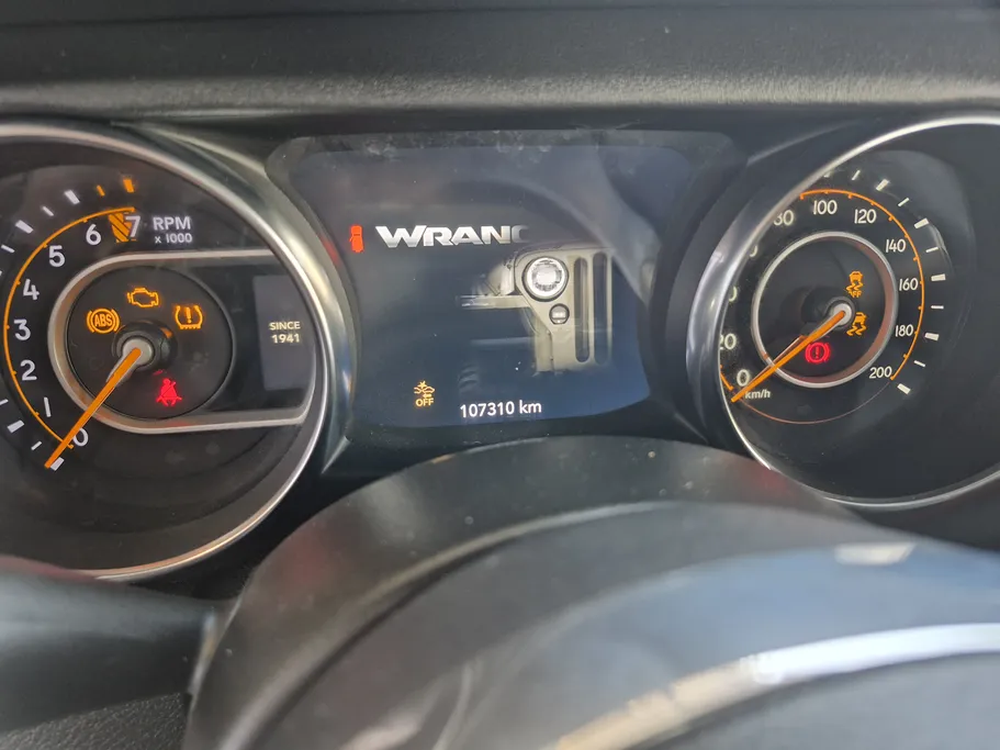 2021 Jeep Wrangler صحارى 