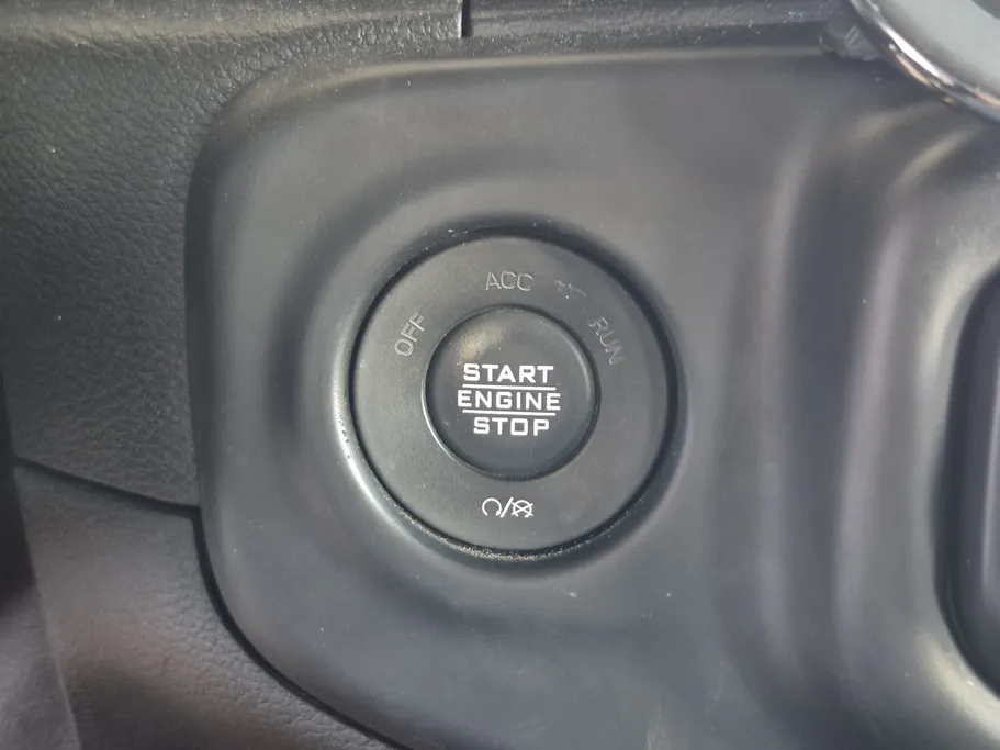 2021 Jeep Wrangler صحارى 