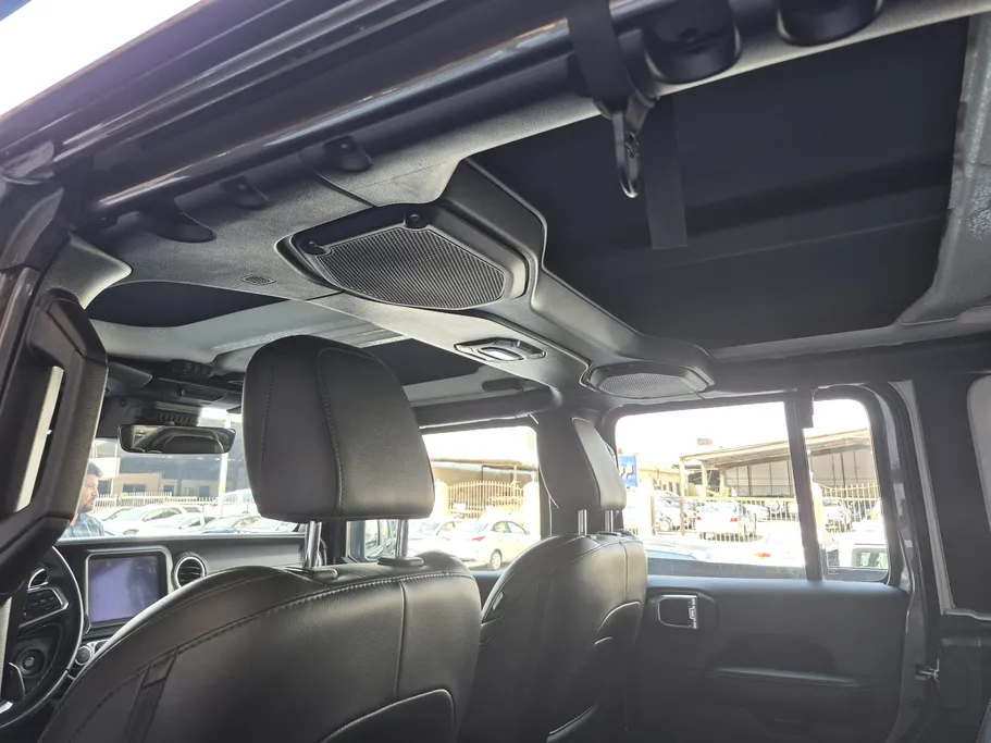 2021 Jeep Wrangler صحارى 