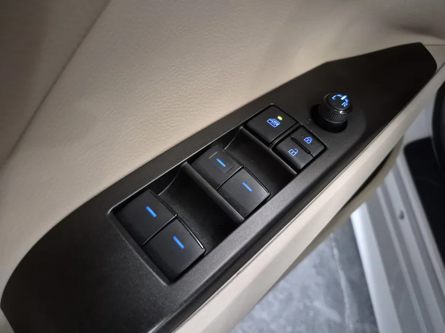 تويوتا كامري S 2022 