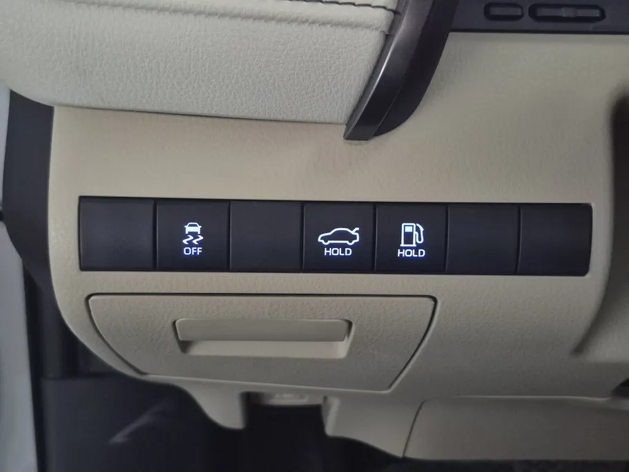 تويوتا كامري S 2022 