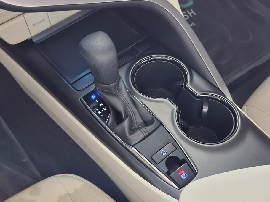 تويوتا كامري S 2022 