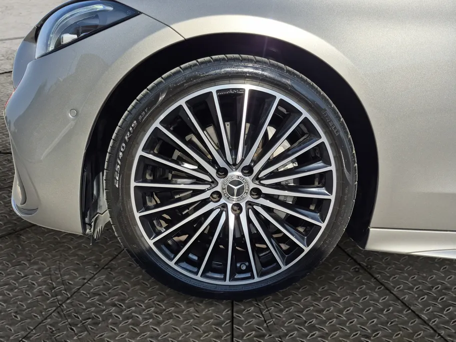 مرسيدس C 200 2024 