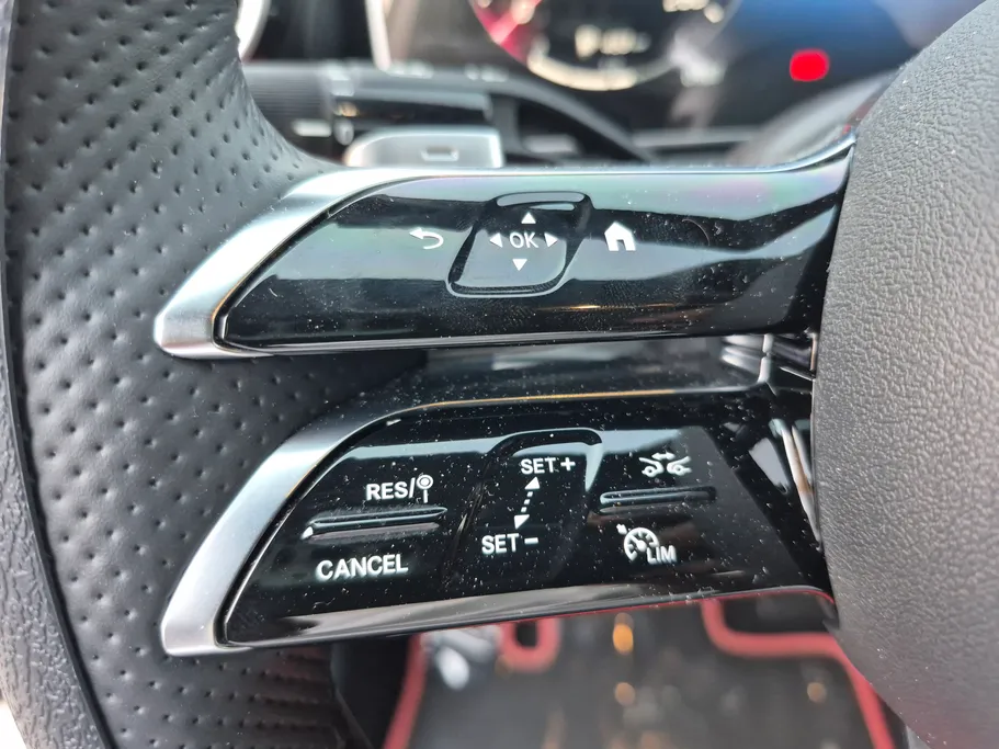 مرسيدس C 200 2024 