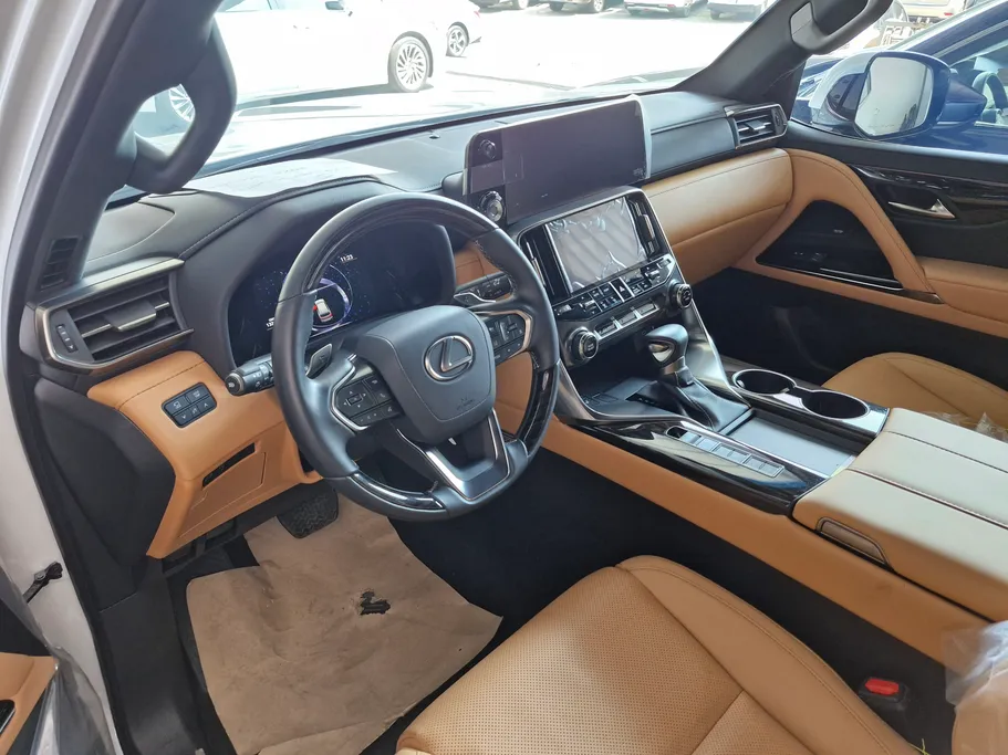 لكزس LX 600 BB Elite 2024 