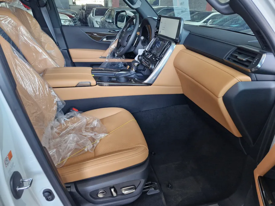 لكزس LX 600 BB Elite 2024 