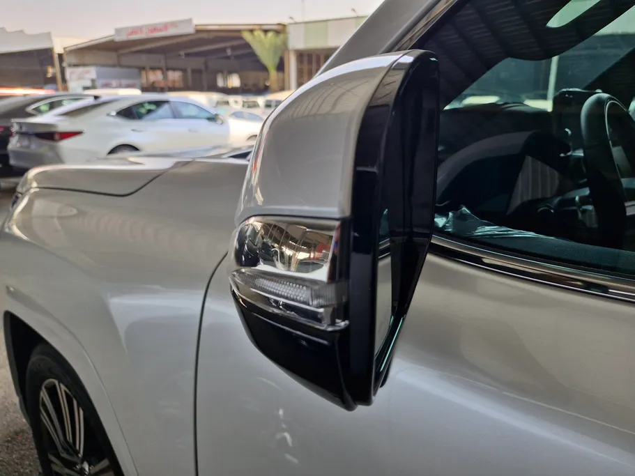 لكزس LX 600 BB Elite 2024 